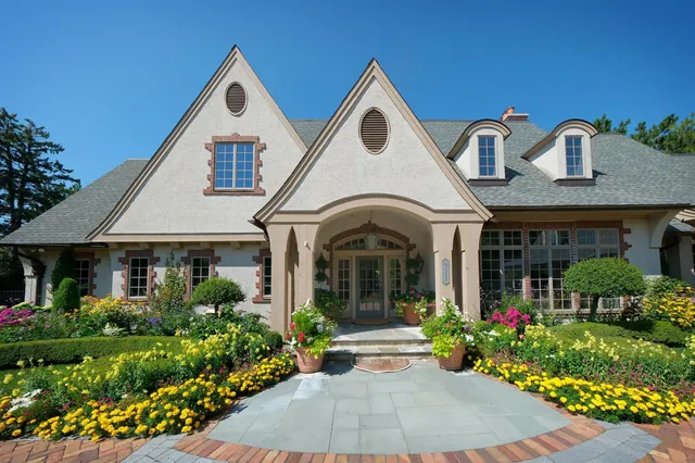 $4,750,000 | 325 Highcroft Lane, Wayzata, MN 55391