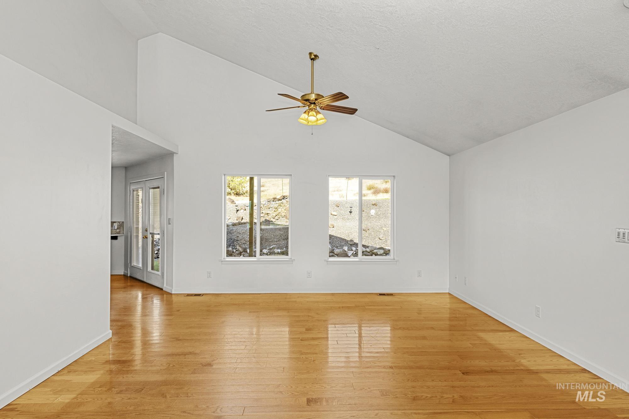 7978 Base Line Road Melba, ID 83641 - Photo 12 of 34