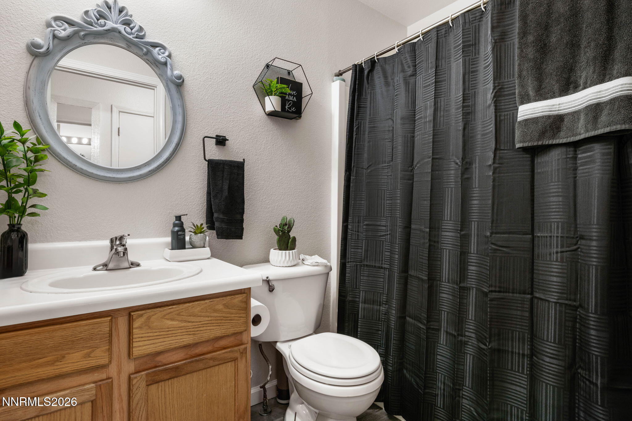 11959 Kernite Street Reno, NV 89506 - Photo 27 of 41 27-web-or-mls-DSC_3205-Edit