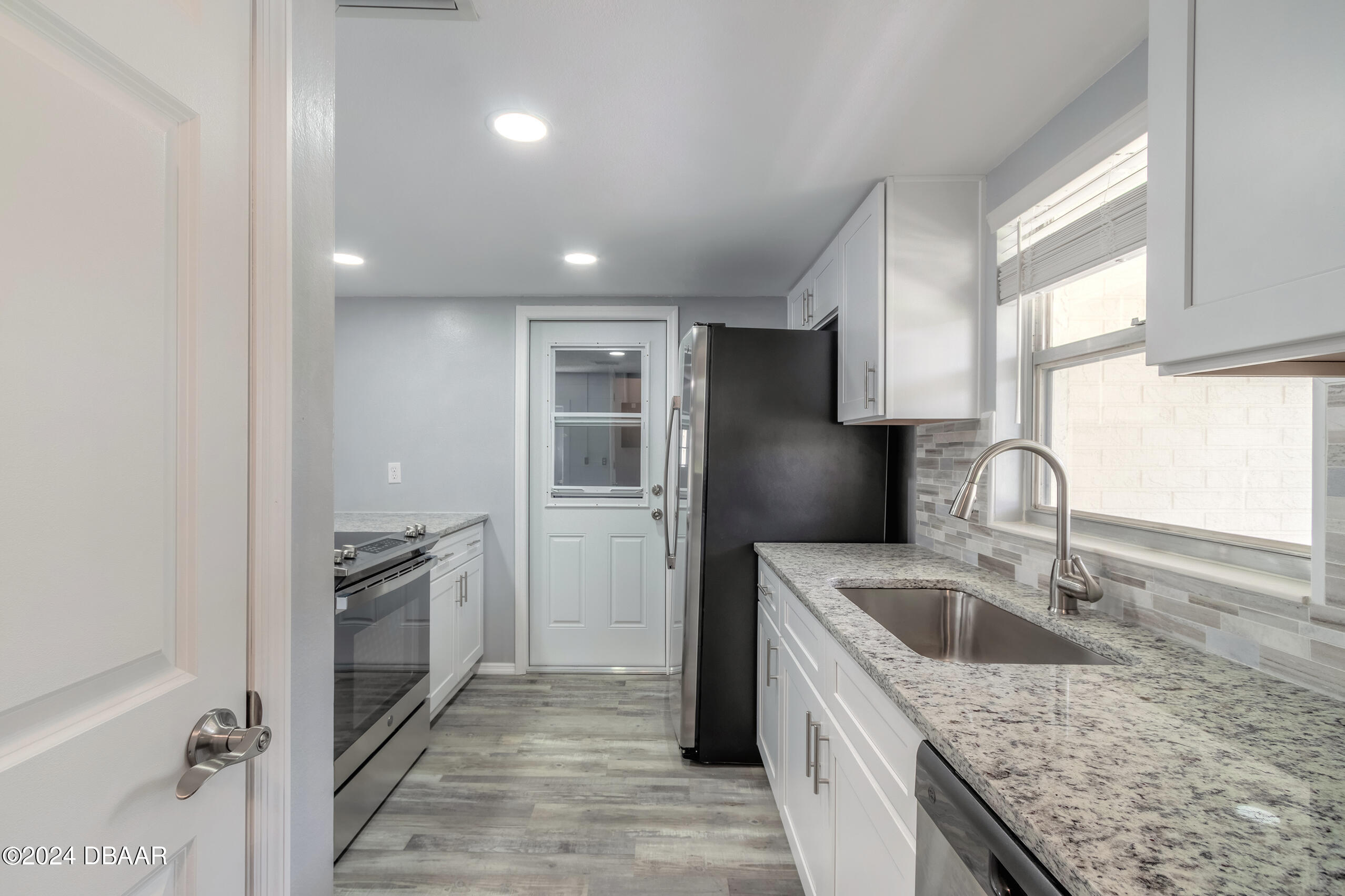 38 Laurel Oaks Circle Ormond Beach, FL 32174 - Photo 9 of 40 38-24