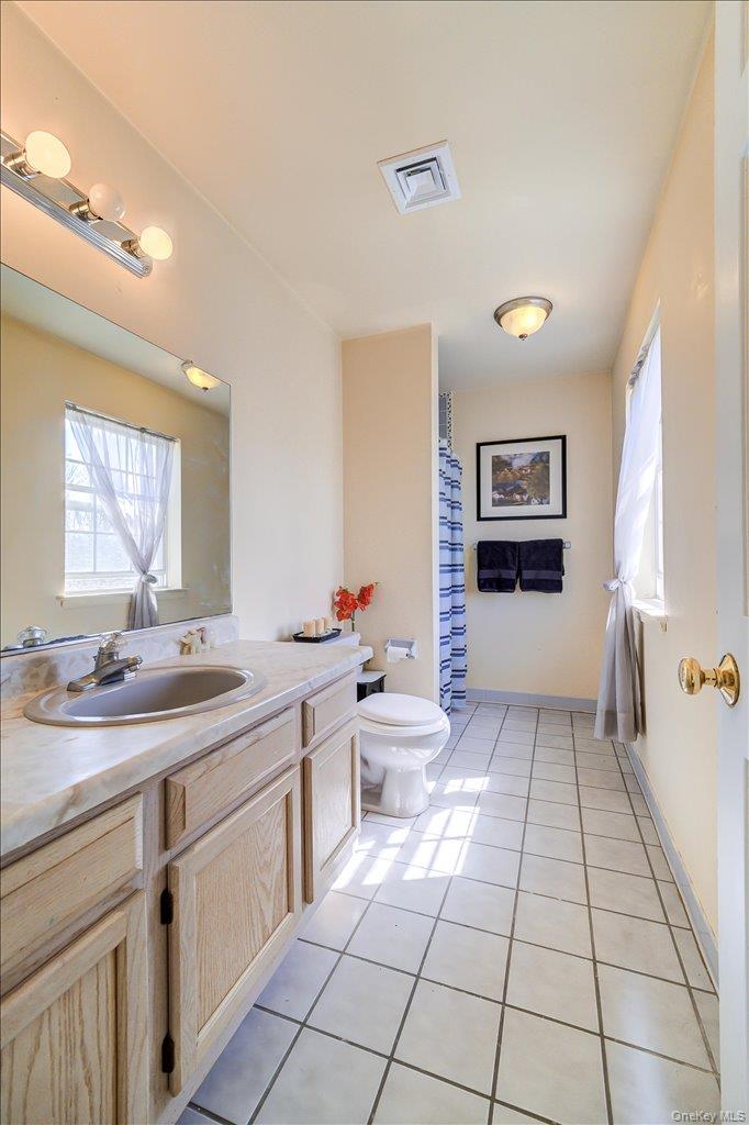 3 Emory Road Highland Mills, NY 10930 - Photo 30 of 42 Master Bathroom