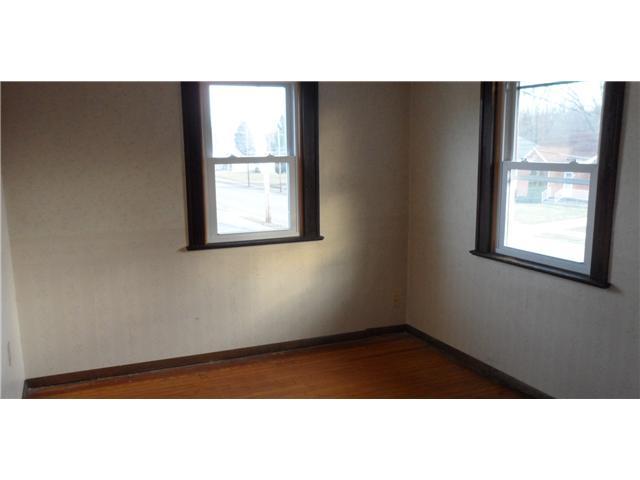 2120 Sunset Avenue Springfield, OH 45505 - Photo 9 of 12