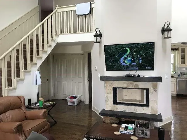 $3,000 | 550 Deering Road Northwest, Atlanta, GA 30318