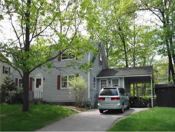 26 Nightingale Road Nashua, NH 03062 - Photo 1 of 1