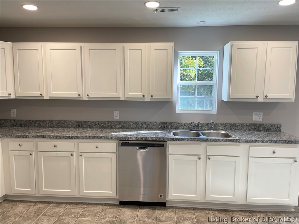 106 Riley Avenue Charlestown, IN 47111 - Photo 5 of 21 Gallery Image 5