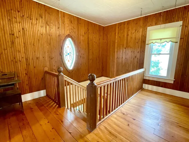 $299,000 | 303 2nd Street Northwest, Stewartville, MN 55976