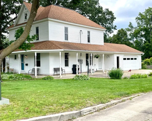 $299,000 | 303 2nd Street Northwest, Stewartville, MN 55976