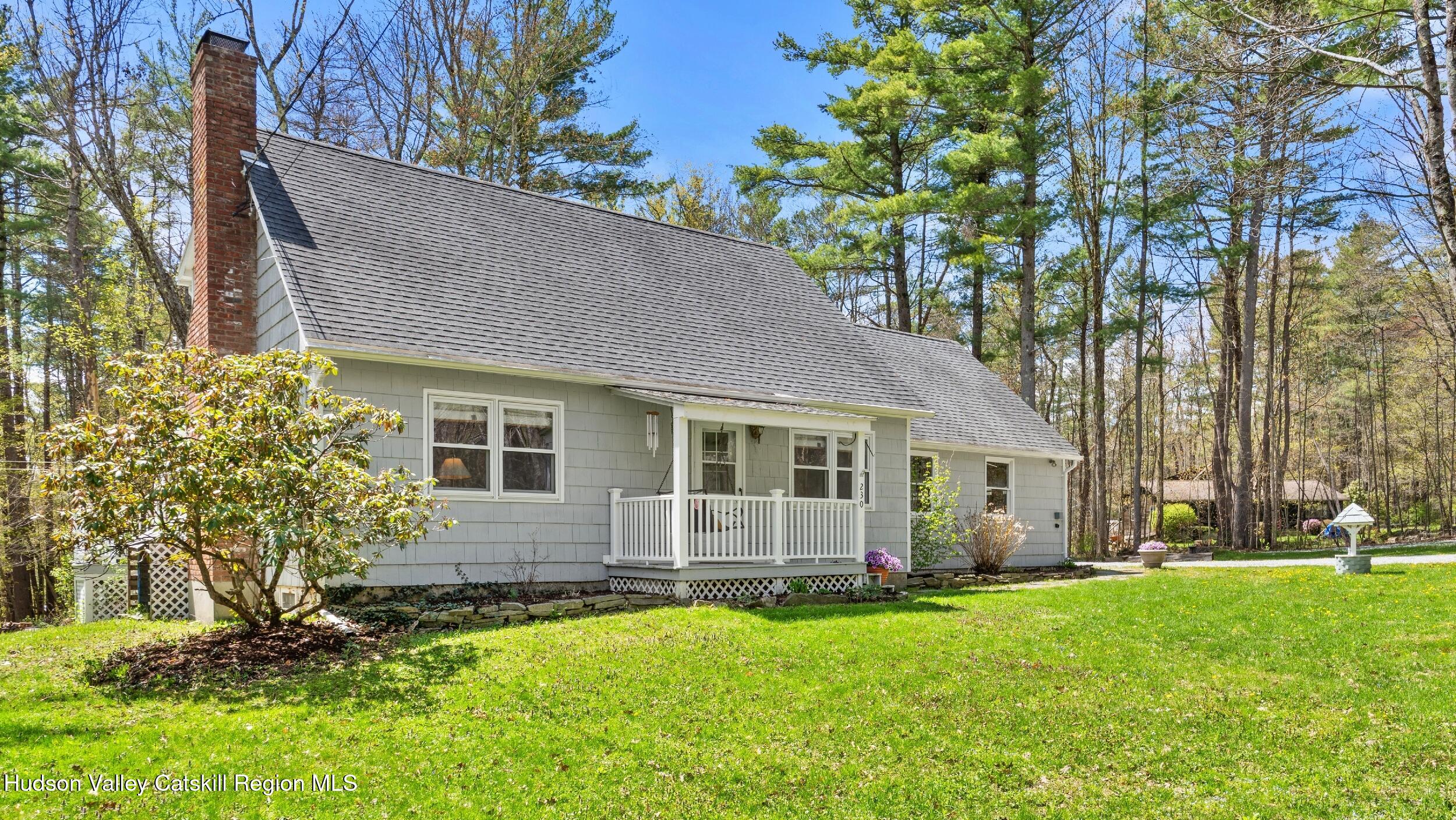 230 Middle Road Austerlitz, NY 12017 - Photo 24 of 25 1