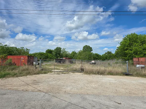 $380,000 | 14042 Ambrose Street, Houston, TX 77045