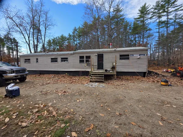 $109,900 | 78 Berry Lane, Tamworth, NH 03886