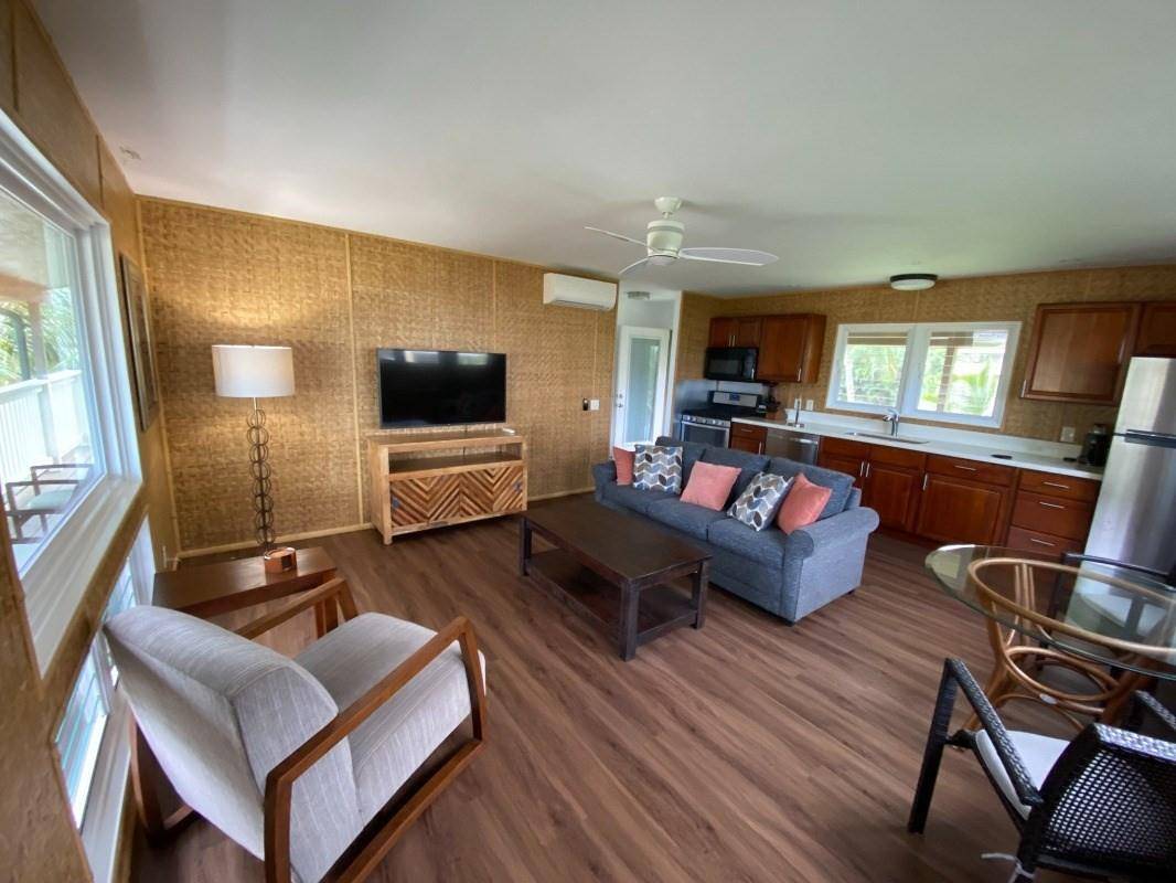3564 Moloaa Road, Unit B Kilauea, HI 96754 - Photo 15 of 18 Gallery Image 15