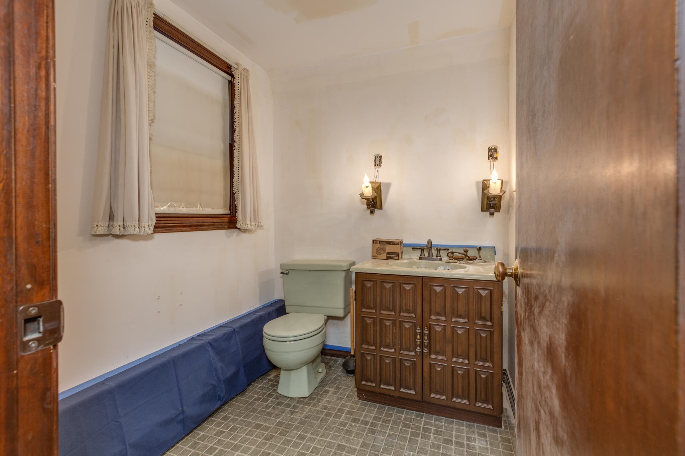 650 Weston Road Manchester, NH 03103 - Photo 30 of 40