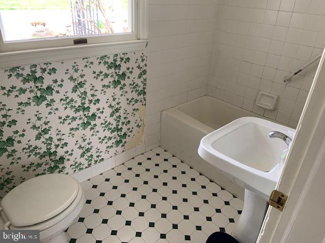 88 Conestoga Road Malvern, PA 19355 - Photo 9 of 16 Gallery Image 9
