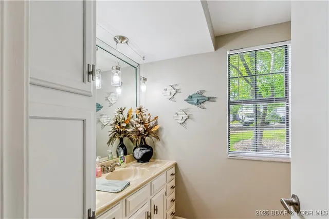 $419,000 | 320 Water's Edge Drive, Unit 2A, Lake Ozark, MO 65049