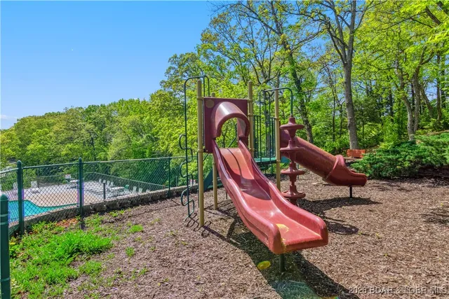 $419,000 | 320 Water's Edge Drive, Unit 2A, Lake Ozark, MO 65049