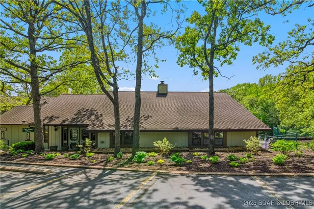 $419,000 | 320 Water's Edge Drive, Unit 2A, Lake Ozark, MO 65049