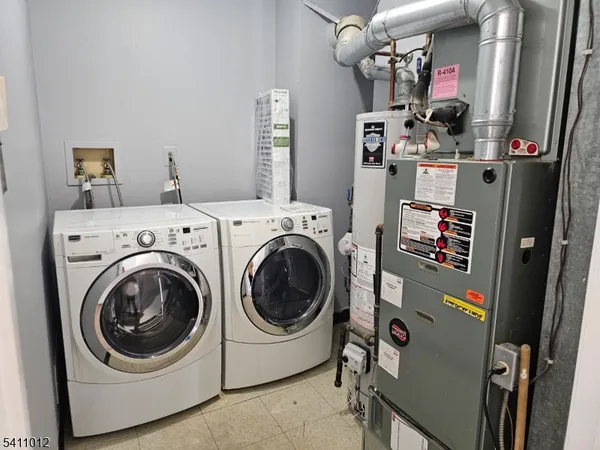 $2,300 | 215 Rachel Court, Franklin Park, NJ 08823