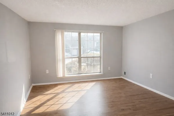 $2,300 | 215 Rachel Court, Franklin Park, NJ 08823