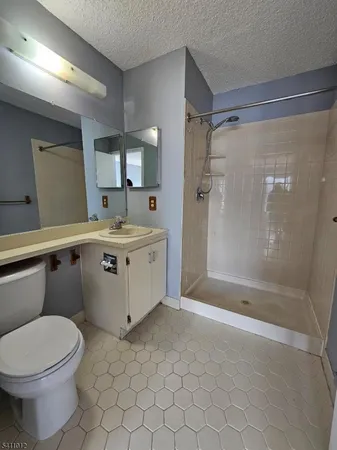 $2,300 | 215 Rachel Court, Franklin Park, NJ 08823