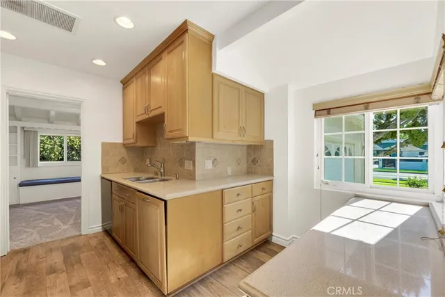 $1,099,000 | 5511 Noble Avenue, Sherman Oaks, CA 91411