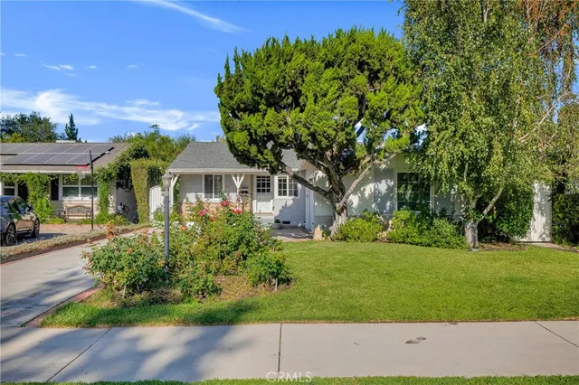 $1,099,000 | 5511 Noble Avenue, Sherman Oaks, CA 91411