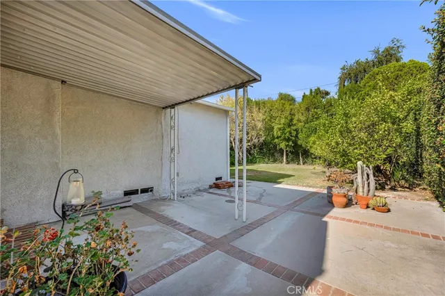 $1,099,000 | 5511 Noble Avenue, Sherman Oaks, CA 91411