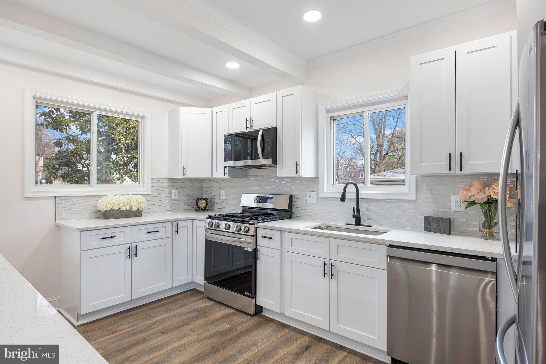 1014 Overbrook Road Baltimore, MD 21239 - Photo 11 of 36