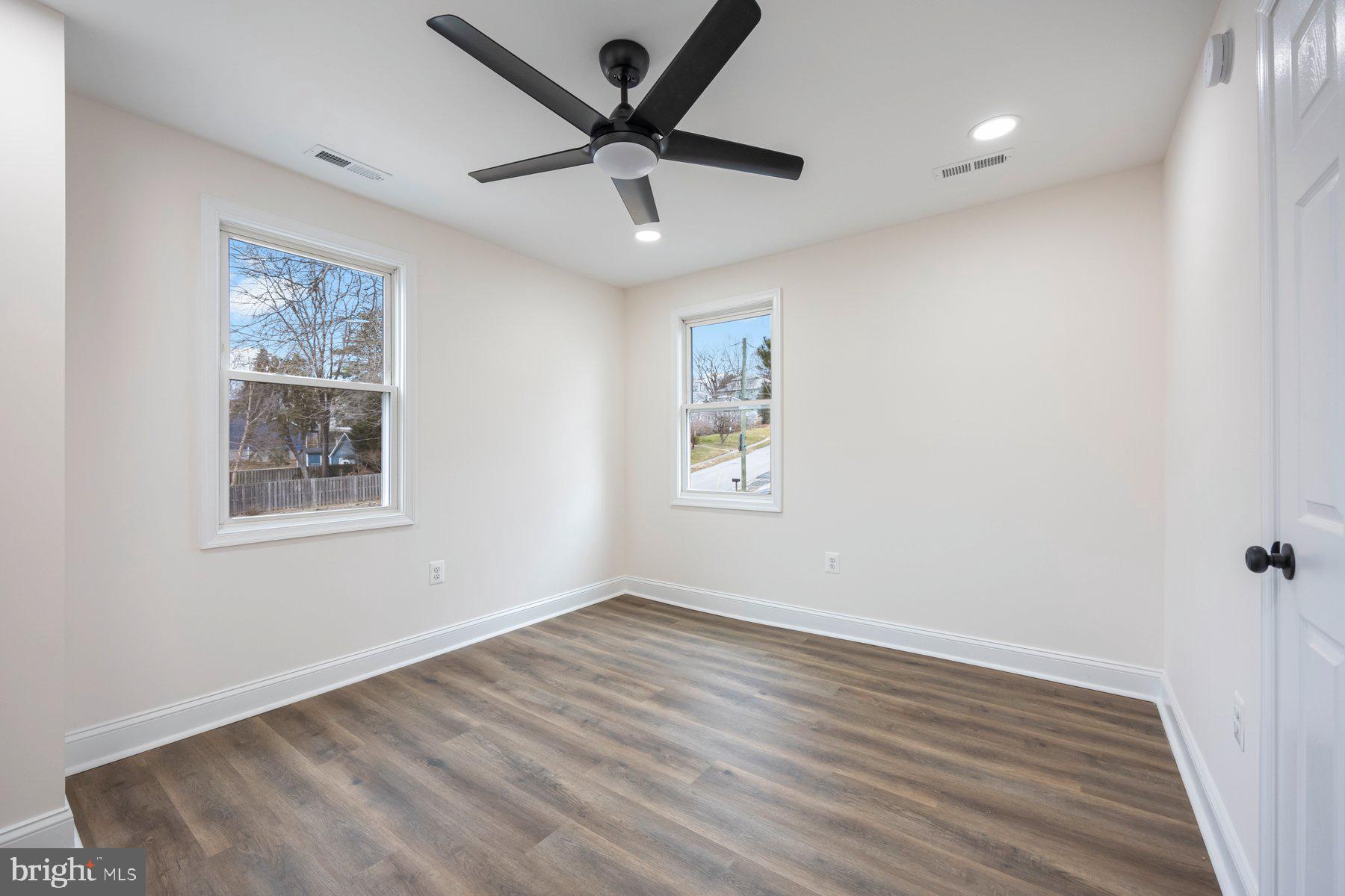1014 Overbrook Road Baltimore, MD 21239 - Photo 22 of 36