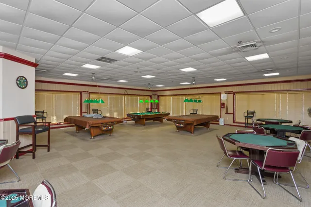 a view of an outdoor space and city view