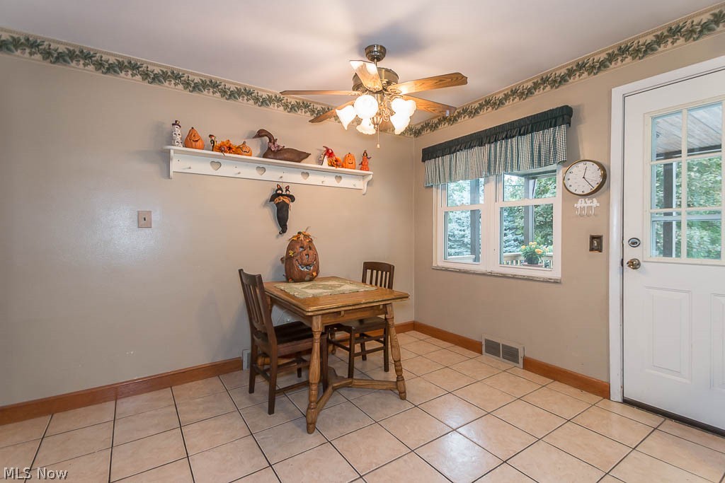 29180 Ridge Road Wickliffe, OH 44092 - Photo 4 of 27 Gallery Image 4