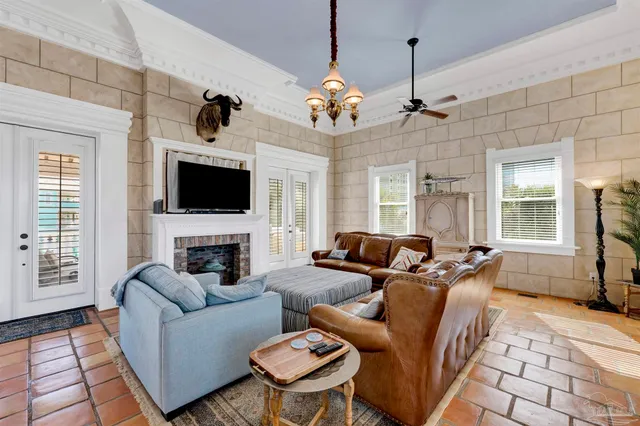 $980,000 | 705 Destin Court, Perdido Key, FL 32507