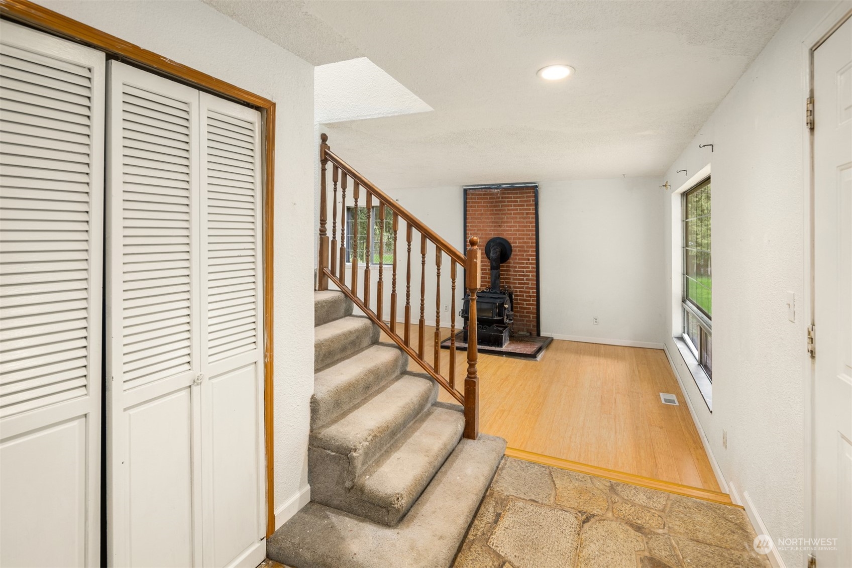 19449 Southeast 170th Street Renton, WA 98058 - Photo 3 of 34 Gallery Image 3