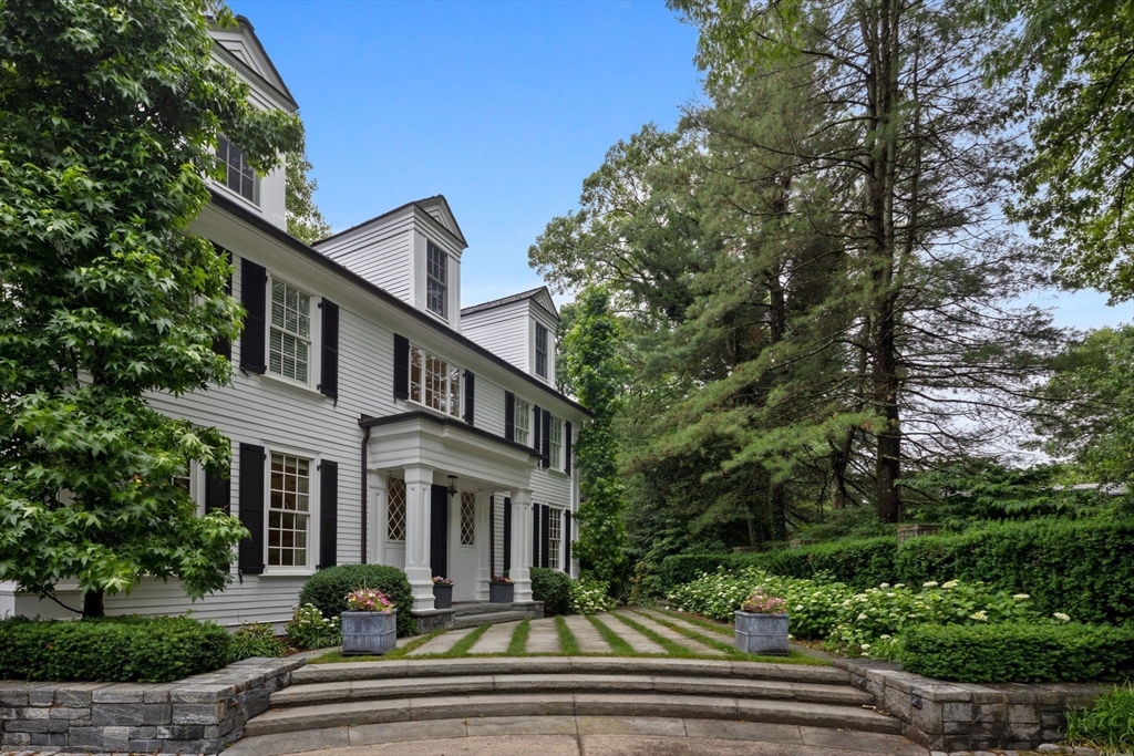 14 Bristol Road Wellesley, MA 02481 - Photo 3 of 42