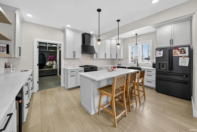 $515,000 | 10079 Benamin Drive, Granger, IN 46530