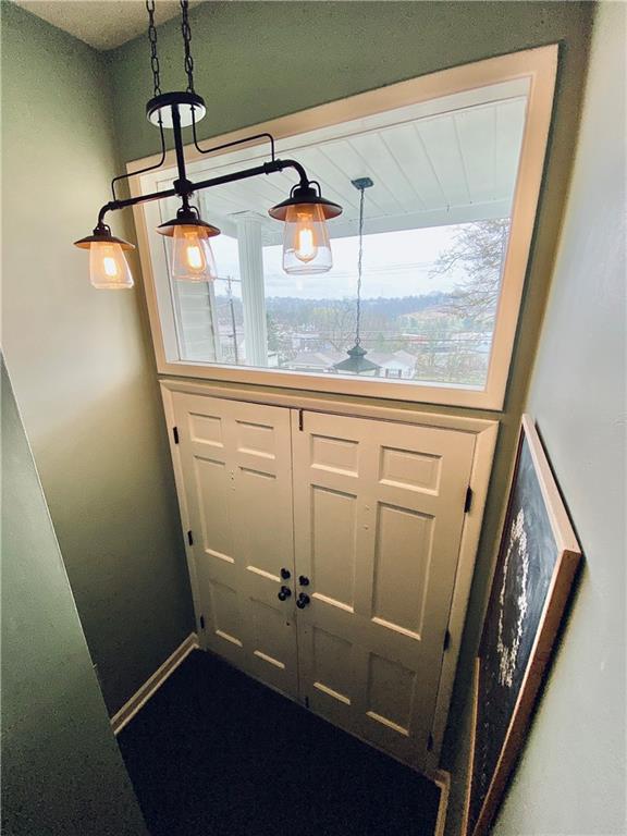 217 Old Oak Road Canonsburg, PA 15317 - Photo 2 of 24 Gallery Image 2