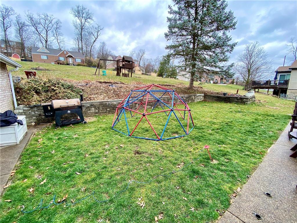 217 Old Oak Road Canonsburg, PA 15317 - Photo 24 of 24 Gallery Image 24