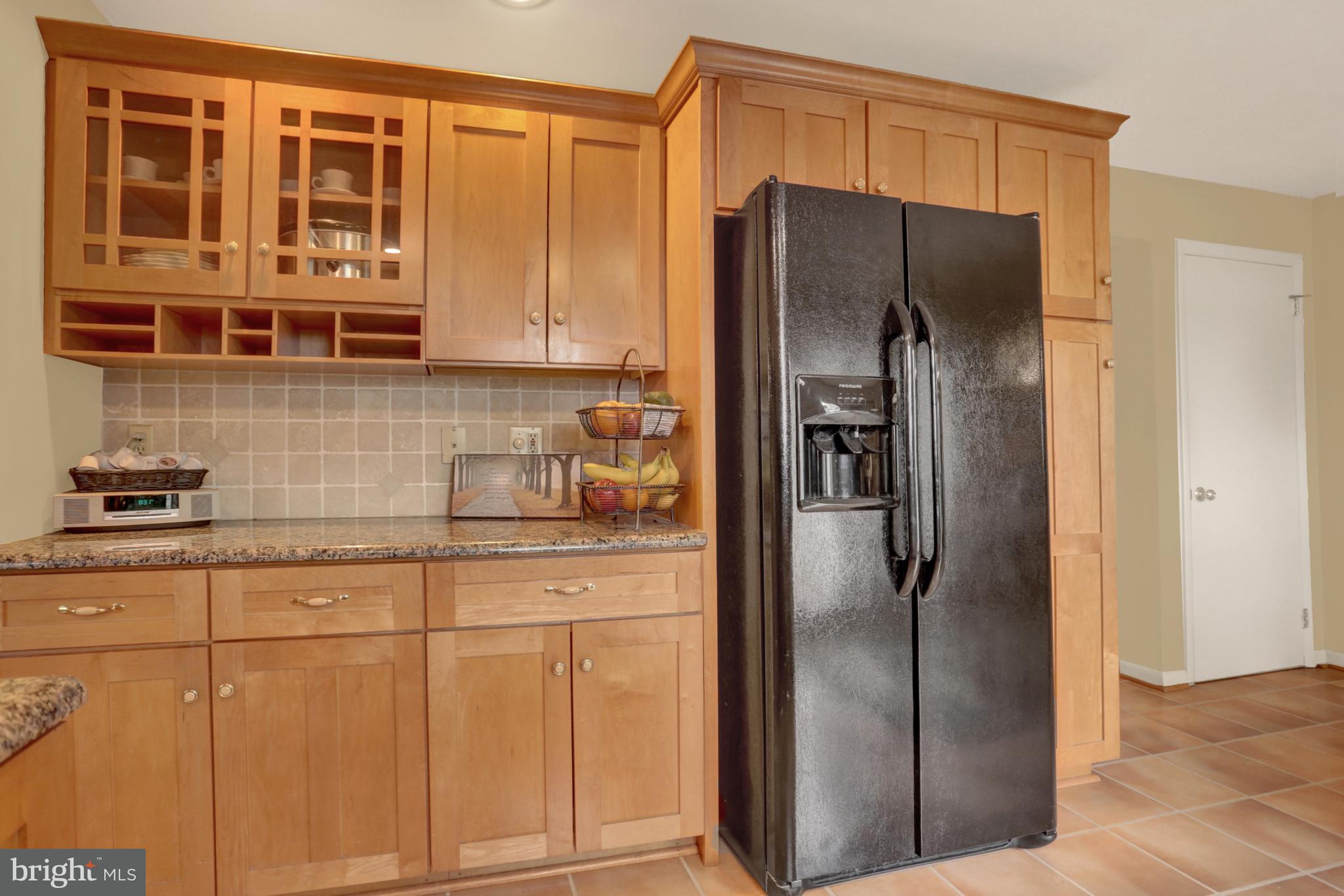 1221 Valley View Road York, PA 17403 - Photo 14 of 48 Kitchen
