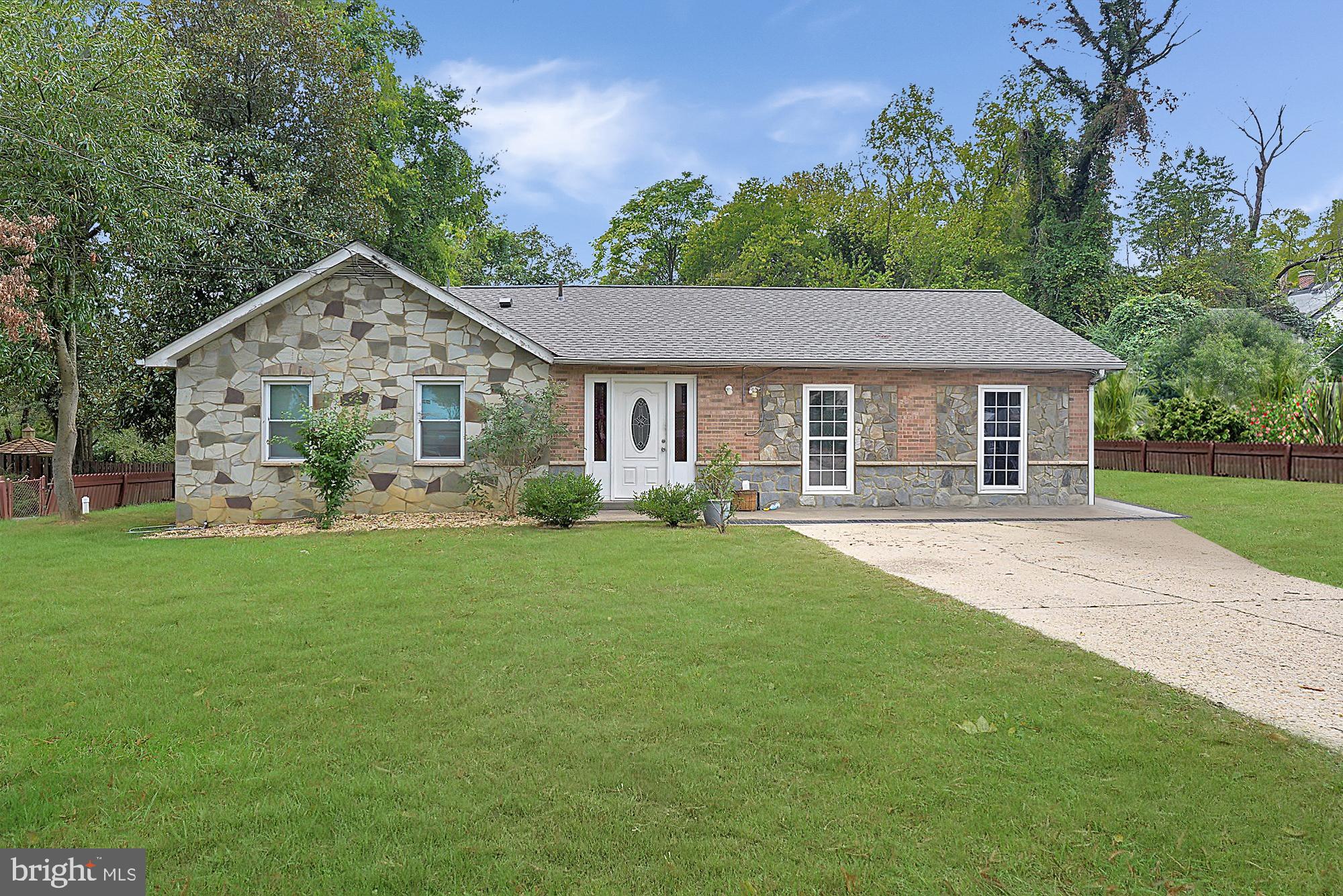 9125 Fort Foote Road Fort Washington, MD 20744 - Photo 1 of 25 WELCOME HOME!