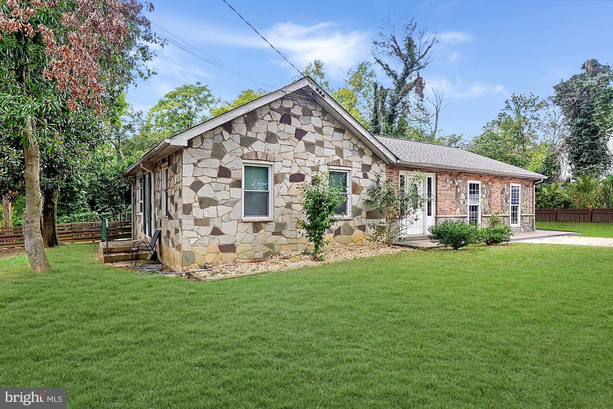 9125 Fort Foote Road Fort Washington, MD 20744 - Photo 2 of 25 Gallery Image 2