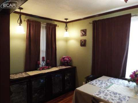 4261 East Mt Morris Road Mount Morris, MI 48458 - Photo 6 of 14 20438093-5.JPG