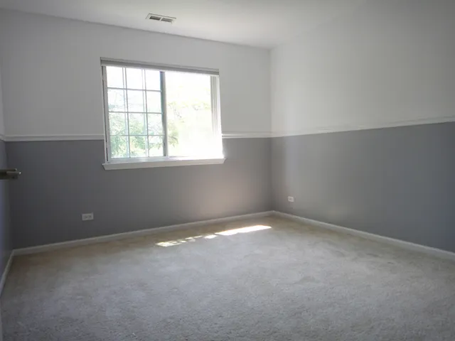 $2,795 | 504 Tamarack Drive, Bartlett, IL 60103