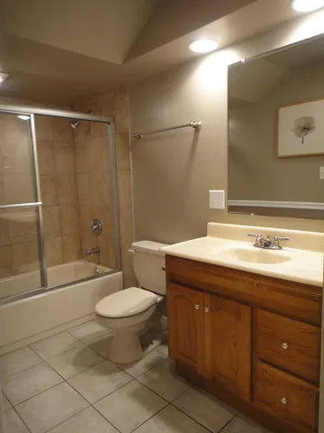 $2,795 | 504 Tamarack Drive, Bartlett, IL 60103