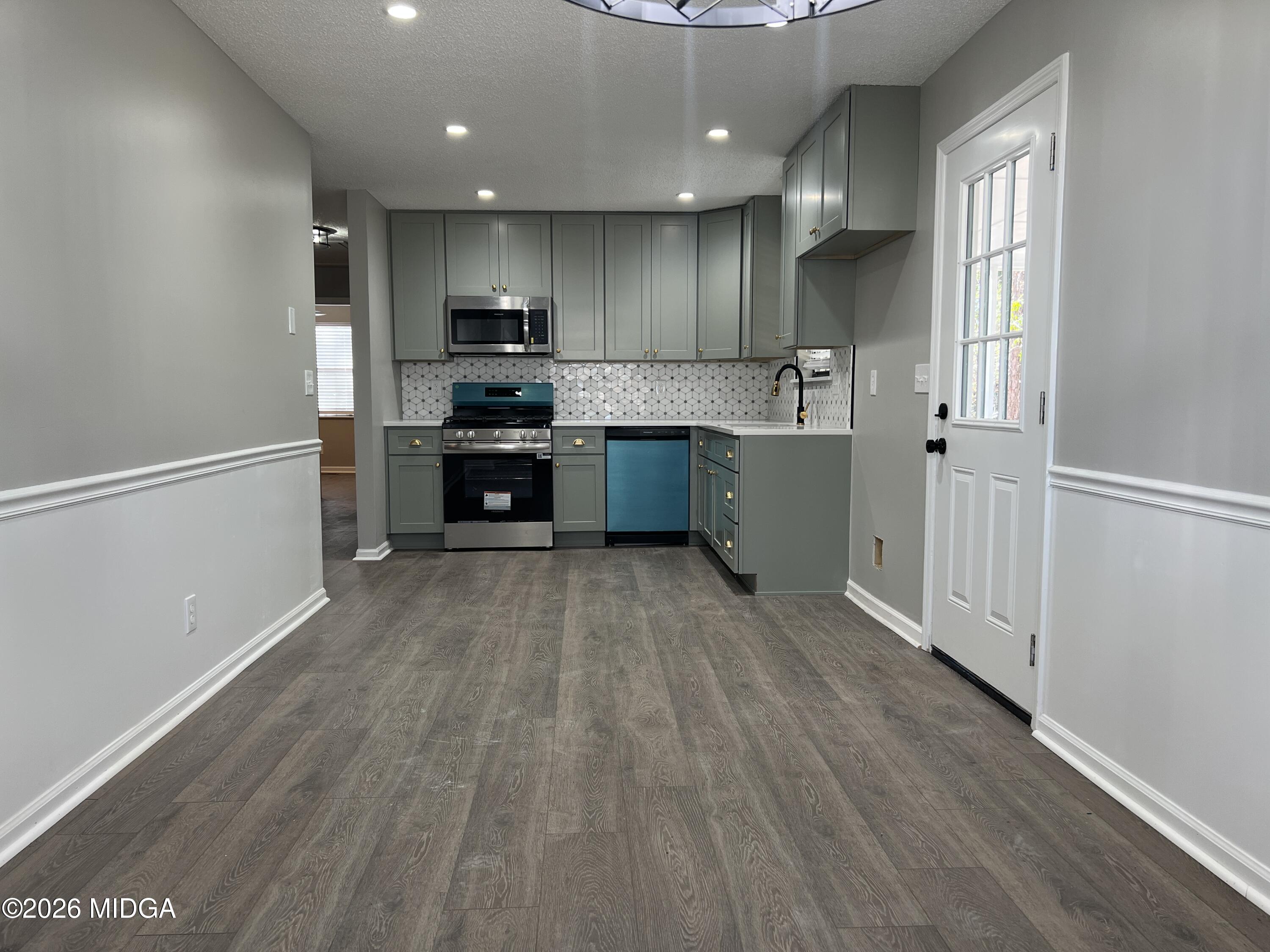 968 Will Scarlet Way Macon, GA 31220 - Photo 9 of 26 IMG_8431