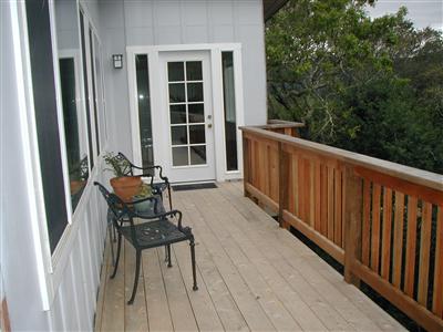 105 Ridge Road San Anselmo, CA 94960 - Photo 12 of 12 Decks outside living room and off of master bedroom.