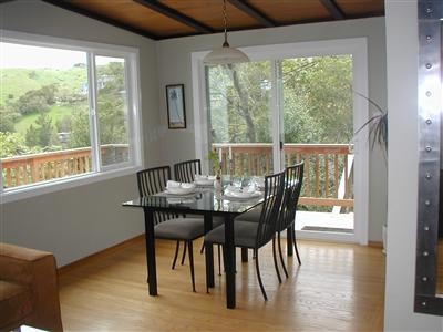 105 Ridge Road San Anselmo, CA 94960 - Photo 4 of 12 Cozy dining area with great view. Milgard sliding glass door directly to decks.