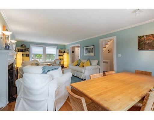 4 Robert Road Marblehead, MA 01945 - Photo 10 of 30 Gallery Image 10
