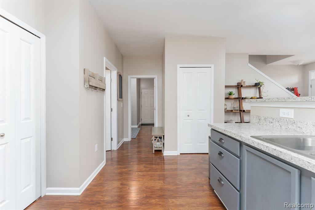 4281 Hampton Ridge Boulevard, Unit 149 Howell, MI 48843 - Photo 12 of 26