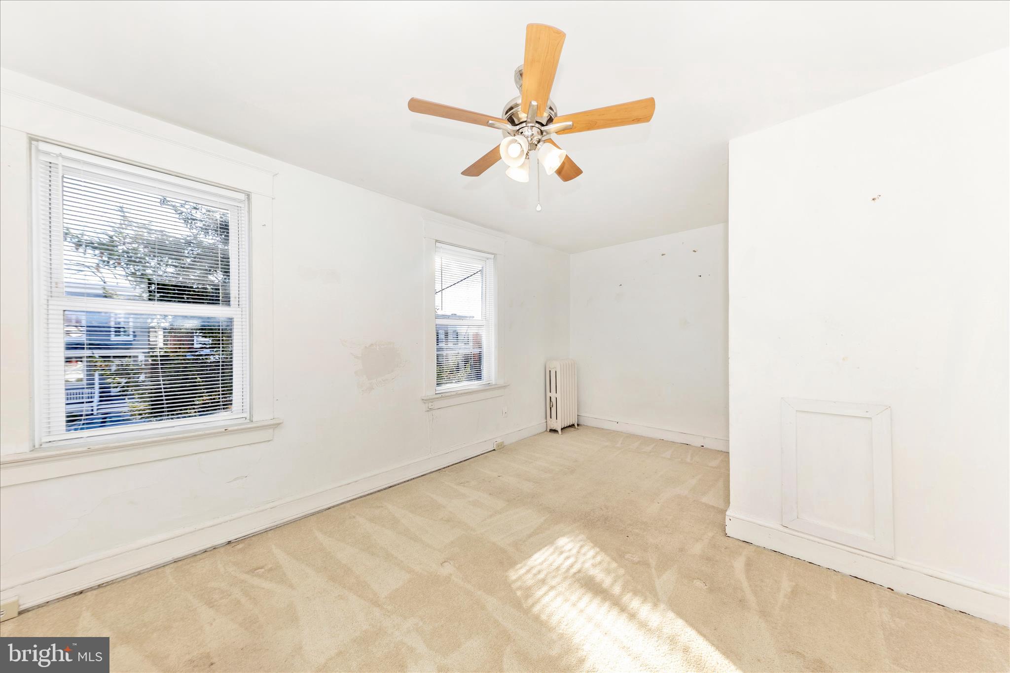 29 East 7th Street Frederick, MD 21701 - Photo 19 of 53 a view of an empty room with a window