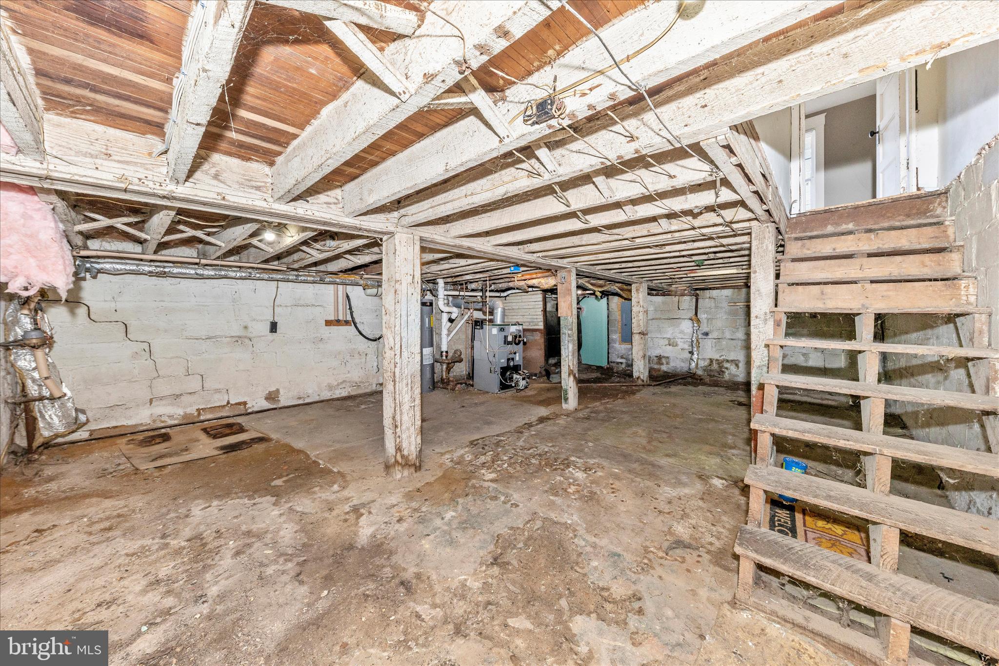 29 East 7th Street Frederick, MD 21701 - Photo 32 of 53 a view of a room with wooden roof