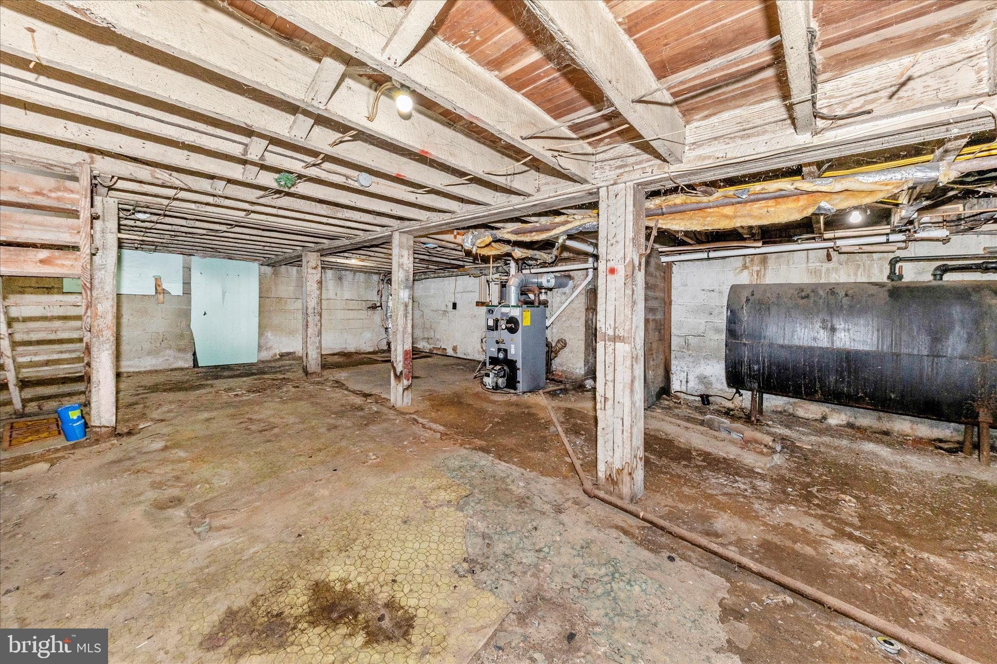 29 East 7th Street Frederick, MD 21701 - Photo 34 of 53 a view of garage